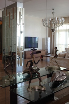 Фото интерьера гостиной пентхауса в современном стиле