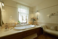 Фото интерьера санузла дома в классическом стиле