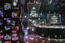 Фото интерьера клубной зоны развлекательного комплекса в стиле китч