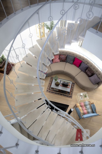 Фото лестницы холла дома в стиле фьюжн