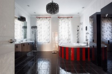 Фото интерьера санузла дома в стиле неоклассика