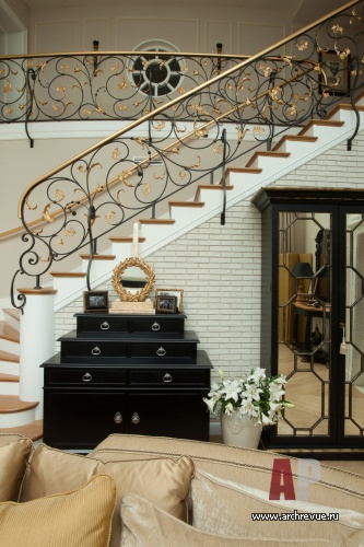 Фото лестницы квартиры в американском стиле