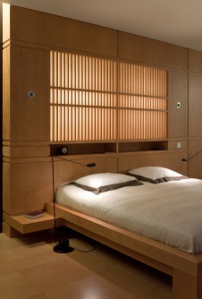 Фото интерьера спальни дома в стиле минимализм