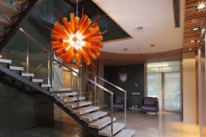 Фото интерьера входной зоны дома в современном стиле