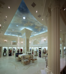 Фото интерьера магазина в стиле китч