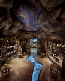 Фото интерьера магазина в стиле китч