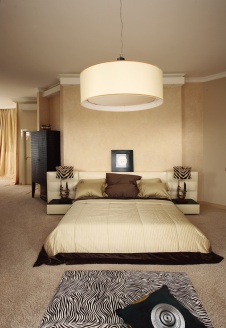 Фото интерьера спальни дома в неоклассическом стиле