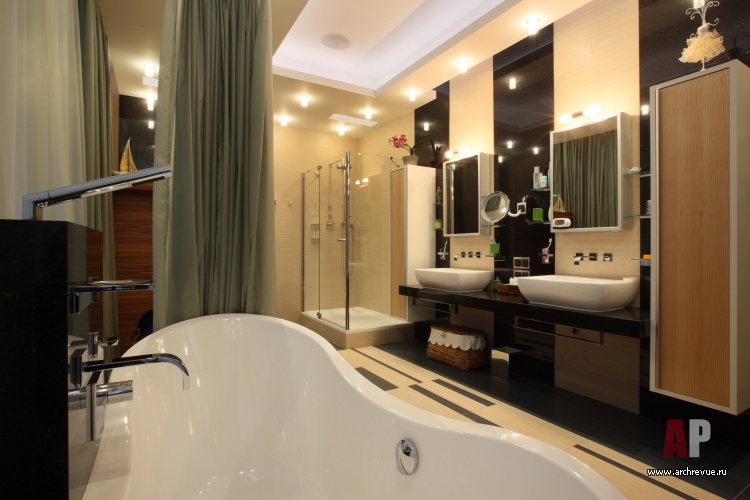 Фото интерьера санузла квартиры в стиле неоклассика