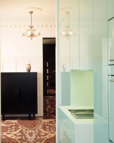 Фото интерьера входной зоны квартиры в стиле фьюжн