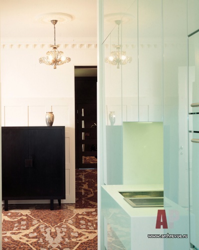 Фото интерьера входной зоны квартиры в стиле фьюжн