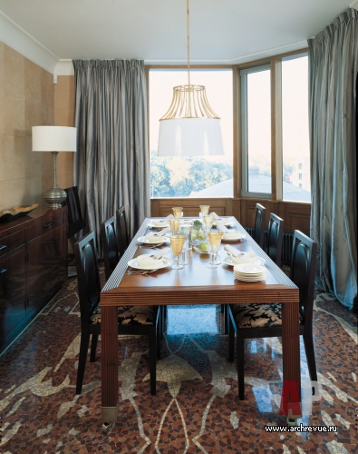 Фото интерьера столовой квартиры в стиле фьюжн