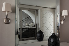 Фото интерьера входной зоны дома в стиле фьюжн