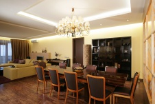 Фото интерьера гостиной небольшой квартиры в современном стиле