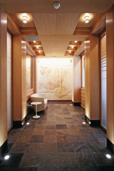 Фото интерьера коридора квартиры в современном стиле