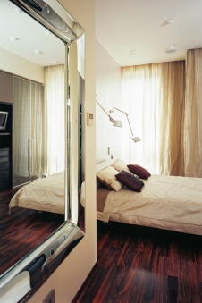 Фото интерьера спальни квартиры в современном стиле