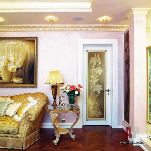 Фото интерьера гостиной квартиры в стиле гламур