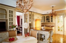 Фото интерьера кухни квартиры в стиле модерн