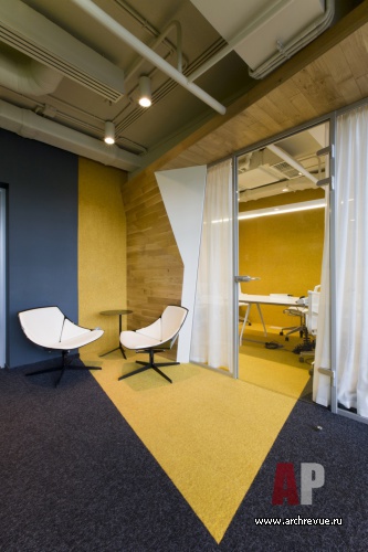 Фото интерьера зоны отдыха офиса в стиле минимализм